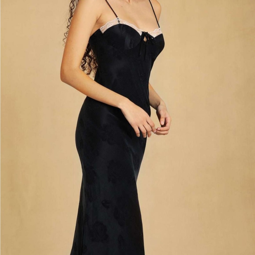 ISO Rouje Dune Dress either color in size 36 or 34
